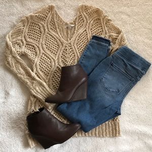 Knit sweater